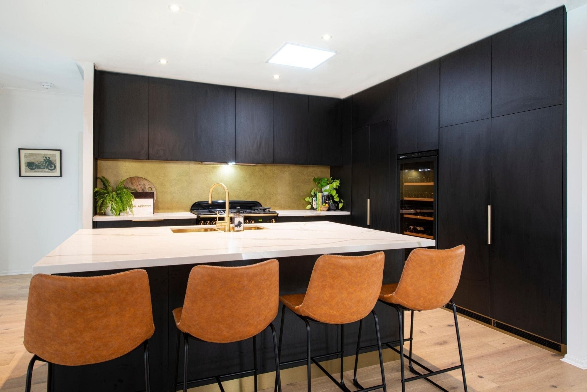 Bold-concept-with-high-class-finish-kitchen-island-Bowral