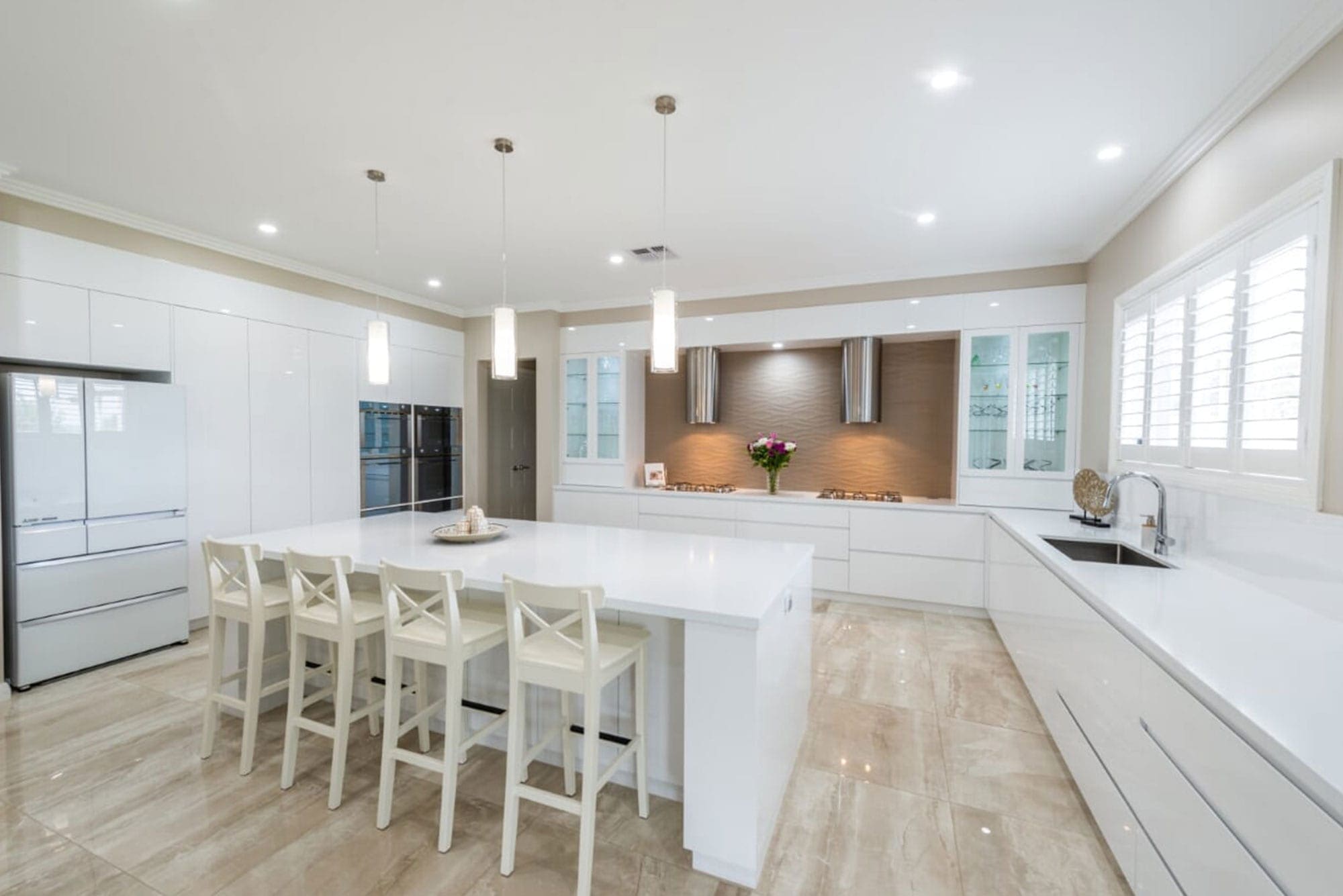 Innovative Modern Contemporary Kitchen Minto large white polyurethane entertaining kitchen