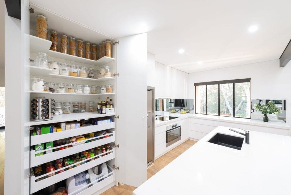 Modern white polyurethane kitchen Oakdale amazing pantry