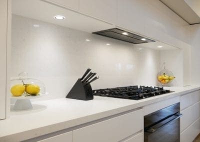sophisticated two toned kitchen Bowral kitchen stone splashback