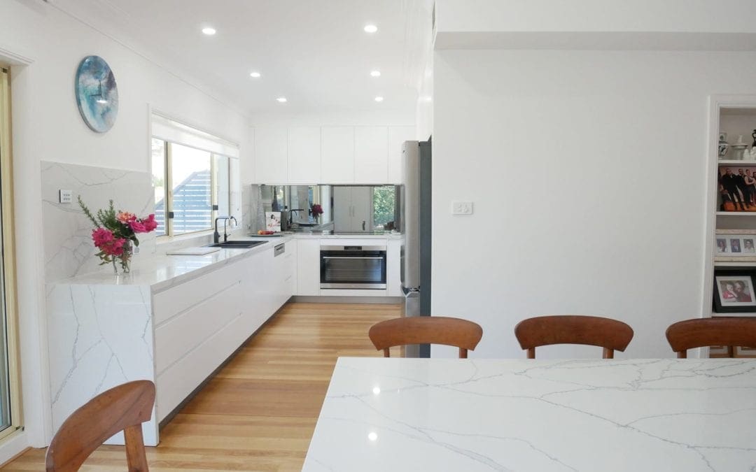 Streamlined Glamour Kitchen Blakehurst