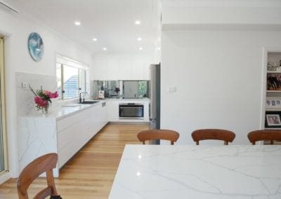 Streamlined Glamour Kitchen Blakehurst