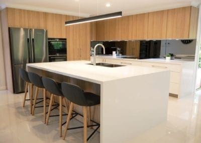 Ultra Modern Two Toned Kitchen Bargo