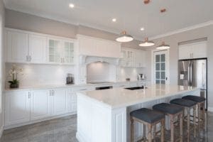 traditional hamptons style kitchen Cobbitty large white kitchen island