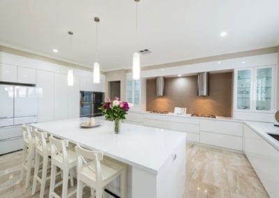 Innovative Modern Contemporary Kitchen Minto white polyurethane kitchen with double cooktop