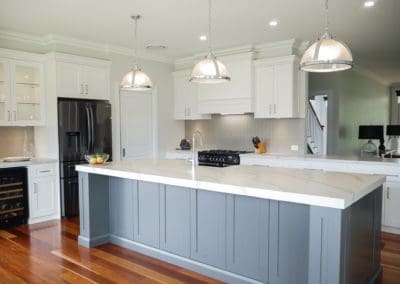 Country glamour kitchen bundanoon hamptons island bench top and handing light pendants