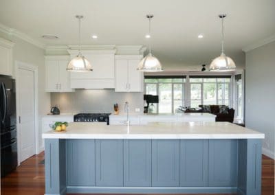 Country glamour kitchen bundanoon wide angle hamptons kitchen