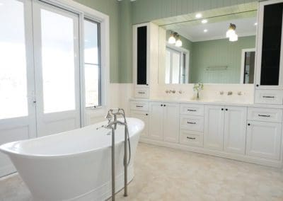 Hand painted country hamptons kitchen ensuite bathroom vanity