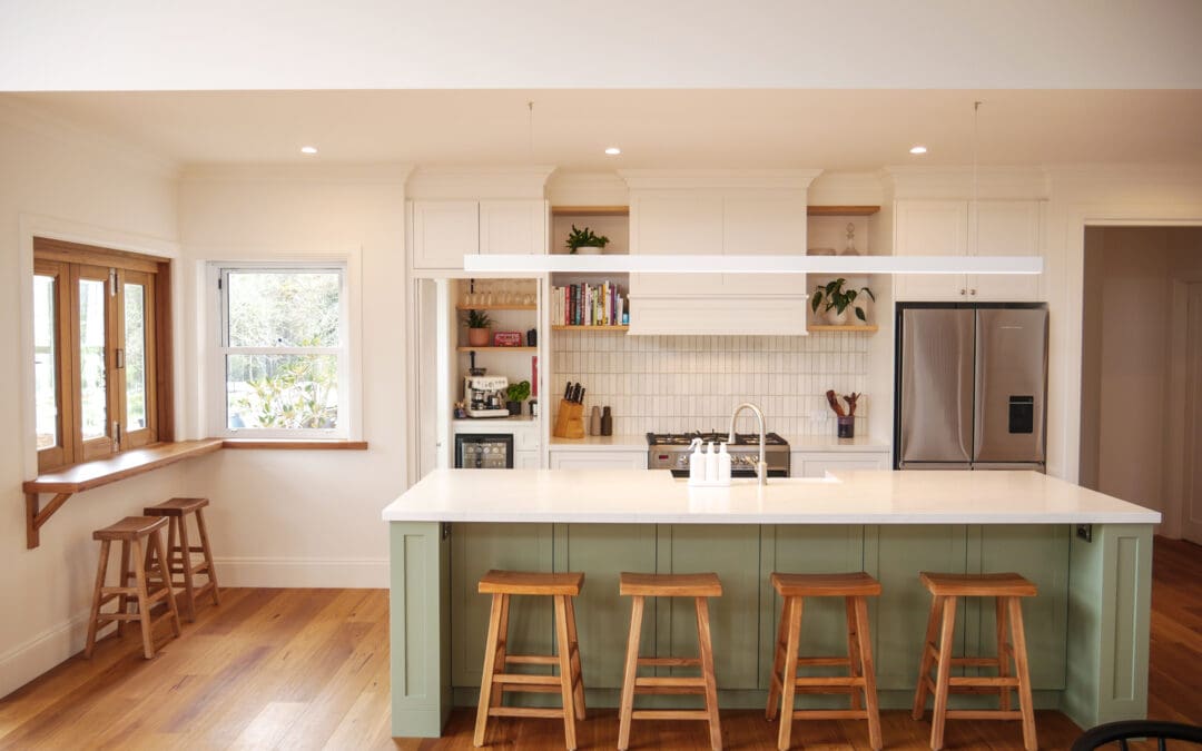 Light-Filled Tasteful Kitchen Robertson